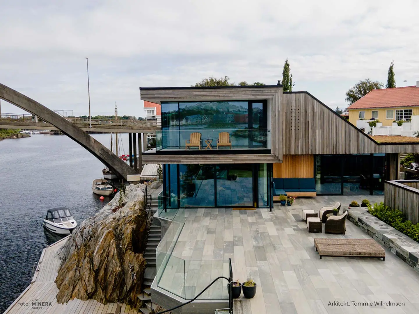 Bilde%20med%20logo%20(3)